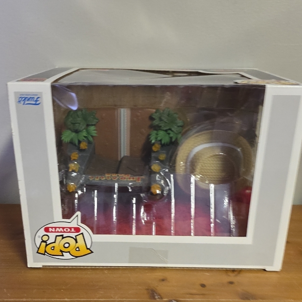 Funko Pop Town John Hammond with Brown and Green Gates - Picture 5 of 6